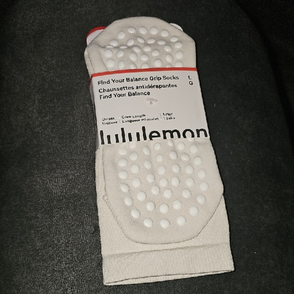 Lululemon Find Your Balance Grip Socks!! Nwts Sz Large, LTIV, Great For YOGA!!